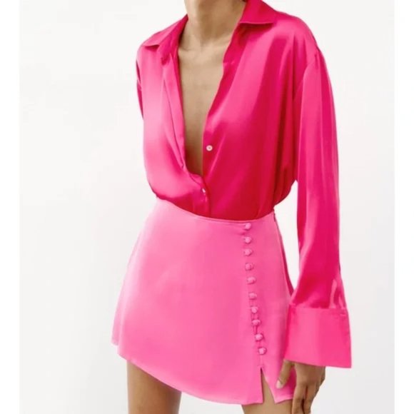 ZARA Buttoned Satin Skort - Picture 1 of 5